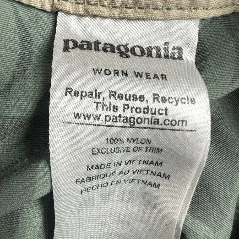 Patagonia Wayfarer Board Shorts Mens 32 Atzec Geometric Swim Trunks Beach Surf